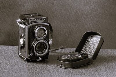Light Meter Guide in Film Photography: Essential Usage, Alternative & Benefits