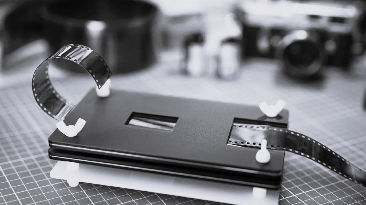 フィルムカメラ Essential Film Holder EFH-09-KIT v3 35MM Essential Film Holder EFH-09-KIT v3 35MM